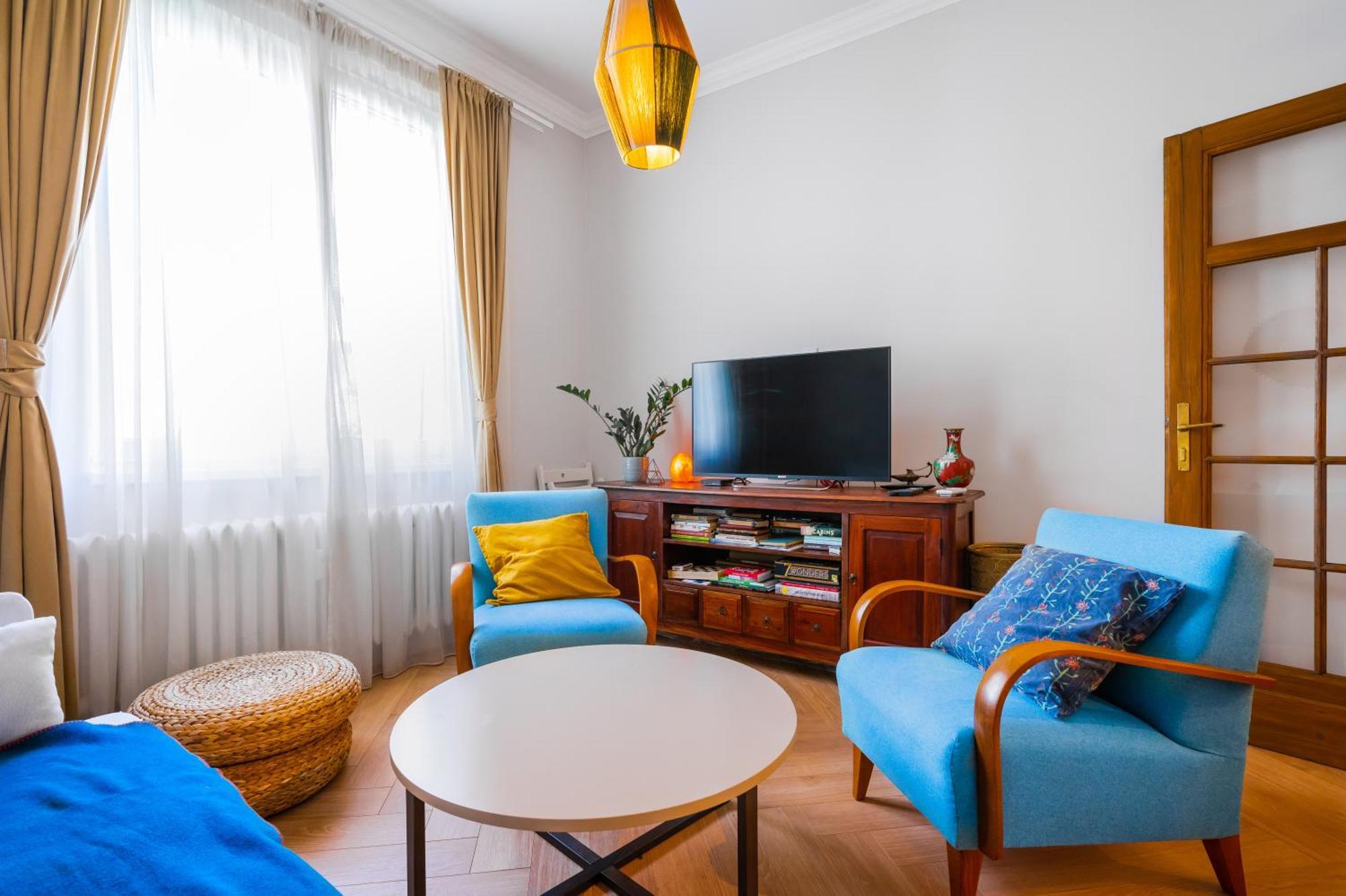 Cozy Heaven At Vitosha Blvd - - 2bdr Апартамент